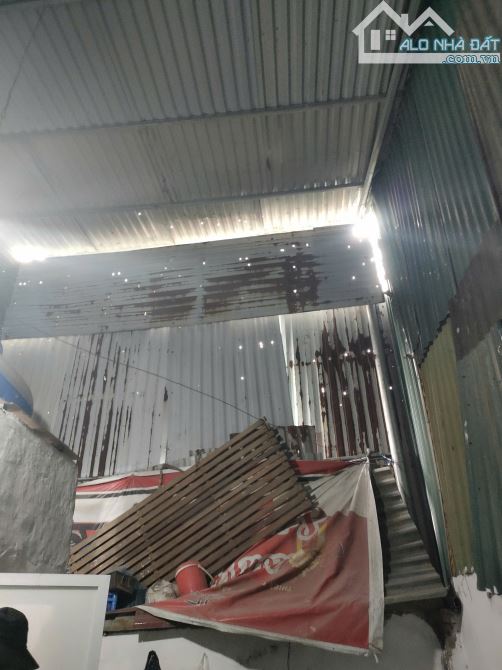 Bán gấp giá rẻ Giải Phóng 32m, 1.5 tầng, mặt tiền 4.5m, 780 triệu, Hoàng Mai.