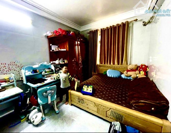 BÁN NHÀ ĐƯỜNG MỚI THỊNH LIỆT - QUẬN UỶ (Cũ) THÔNG TAM TRINH - ĐỀN LỪ - HOÀNG MAI