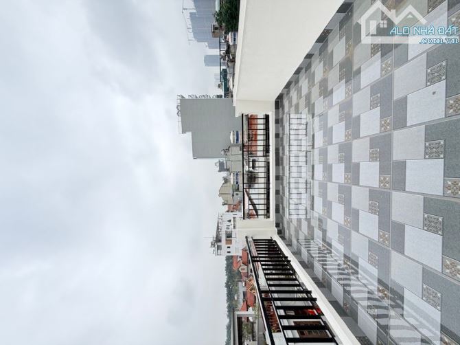 TÂY HỒ - NHÀ MỚI THANG MÁY- VIEW ĐẠI LỘ SÔNG HỒNG, THOÁNG MÁT