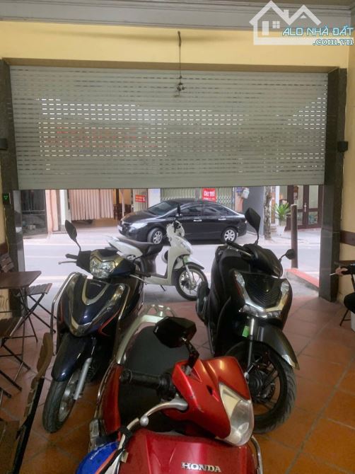 PHÂN LÔ - Ô TÔ TRÁNH - VỈA HÈ HOÀNG QUỐC VIỆT - CẦU GIẤY 85m2, 25 tỷ (Có bớt)