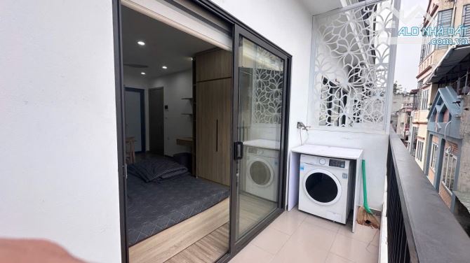 Toà CHDV Khâm Thiên ngõ thông KD, gần ô tô gần ĐH Văn hoá 98m2*7T, TM, 18 phòng xây mới - 2
