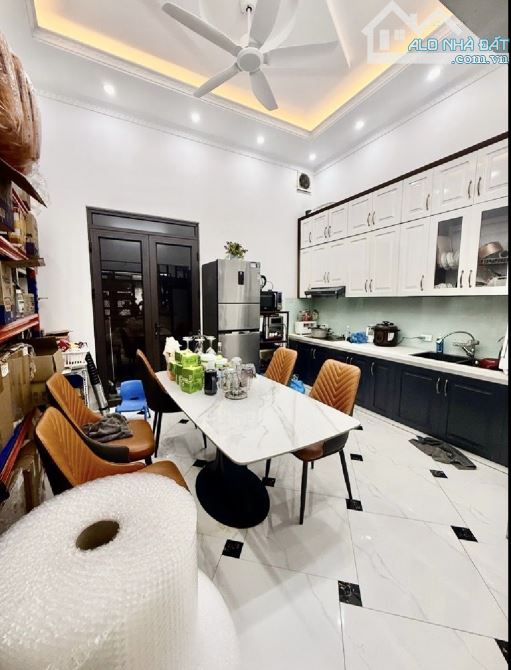 Thanh Nhàn-Nở hậu, tặng full đồ-60m2-12 tỷ 5