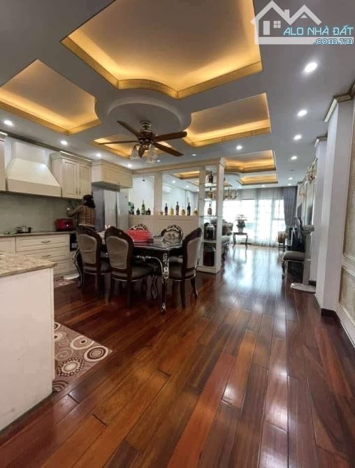 Cạnh Lạc Trung-Dân trí cao,nhà ở ngay-60m-12 tỷ 505