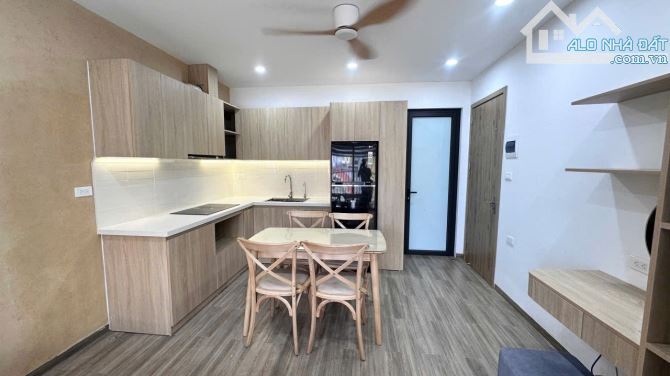 Toà CHDV Khâm Thiên ngõ thông KD, gần ô tô gần ĐH Văn hoá 98m2*7T, TM, 18 phòng xây mới - 9