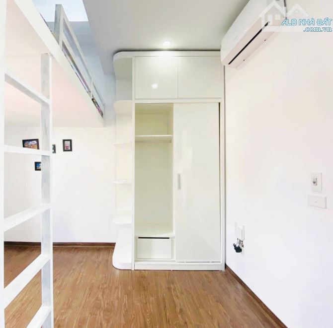 Chính chủ gửi bán tòa nhà tại ngõ 66 hồ tùng mậu