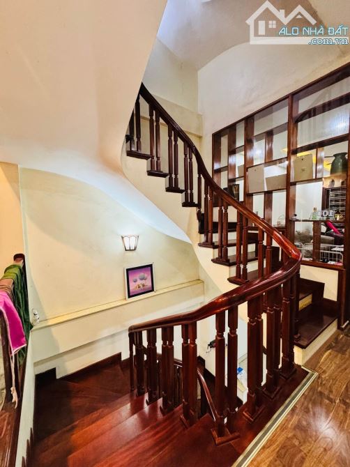 BÁN NHÀ MẶT PHỐ NHẬT CHIÊU TÂY HỒ DT 60M 5 T VỊ TRÍ SIÊU ĐẸP NHÀ DÂN XÂY CHẮC CHẮN