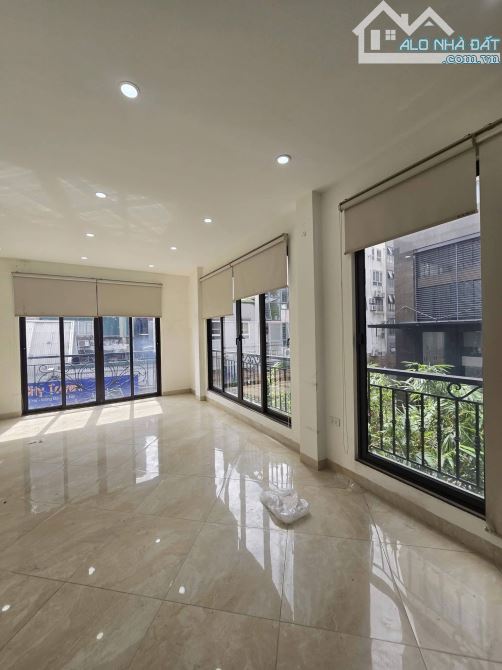 CỰC PHẨM LÔ GÓC SKY CITY – 6 TẦNG THANG MÁY – KINH DOANH ĐỈNH – TRUNG TÂM LÁNG HẠ