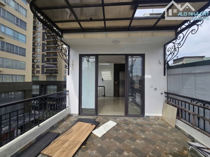 CỰC PHẨM LÔ GÓC SKY CITY – 6 TẦNG THANG MÁY – KINH DOANH ĐỈNH – TRUNG TÂM LÁNG HẠ