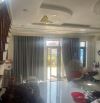 Bán nhà 1 trệt 2 lầu mặt tiền Lê Đại Hành, Hố Nai, Biên Hòa, gần 100m2, giá 10 tỷ 900.