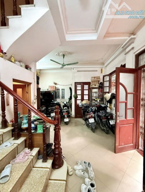 SIÊU HÓT – NHÀ PHỐ CHÂN CẦM – TRÁI TIM HOÀN 3KIẾM