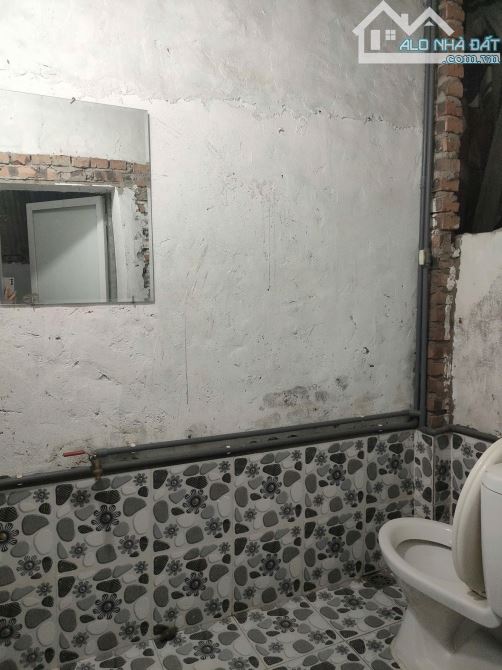 Bán gấp giá rẻ Giải Phóng 32m, 1.5 tầng, mặt tiền 4.5m, 780 triệu, Hoàng Mai.