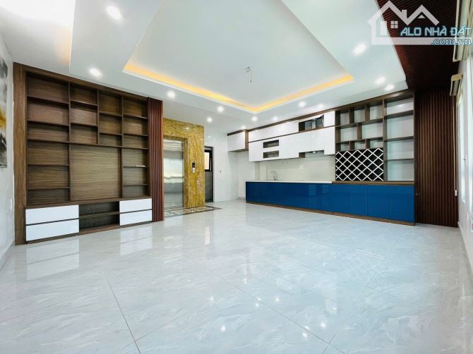 GIẢM 550TR – CÒN 16.95 TỶ SIÊU PHẨM 6 TẦNG – THANG MÁY – GARA – KINH DOANH ĐỈNH