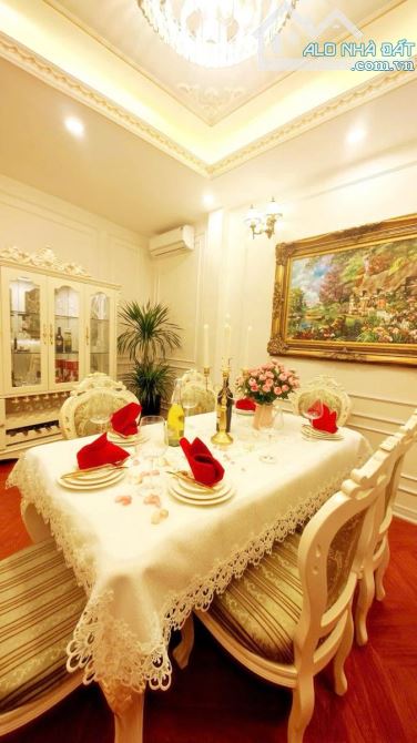 MẶT PHỐ Nam Dư — KINH DOANH ĐỈNH 62m² × 6 tầng · MT 5m · Giá 20 tỷ (thương lượng).