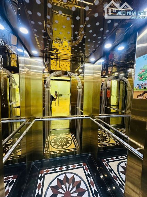 TOÀ VĂN PHÒNG 9 TẦNG – 1 HẦM – MẶT PHỐ HOÀNG NGÂN – DÒNG TIỀN CAO