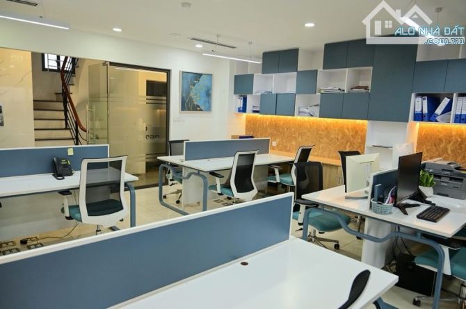 Tòa nhà văn phòng mặt phố view hồ Hạ Đình – Vừa khai thác dòng tiền vừa giữ vị thế gia chủ