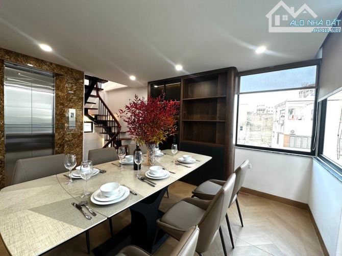 Bán nhà 6 tầng thang máy phố Thanh Nhàn - Võ Thị Sáu 35m2 cách Công Viên Tuổi trẻ 80m