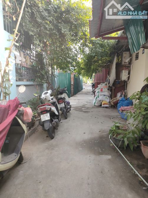 Bán gấp giá rẻ Giải Phóng 63m, cấp 4, mặt tiền 4m, 940 triệu Hoàng Mai.