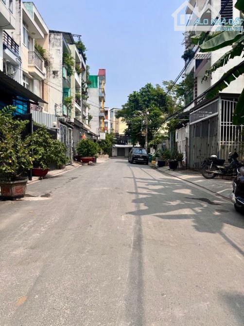 NHÀ NGAY ĐẠI HỌC Y PHẠM NGỌC THẠCH 4 TẦNG XE TẢI NGỦ NHÀ - NGANG 9M(9×16)14PN CHỈ 7.7 TỶ - 2