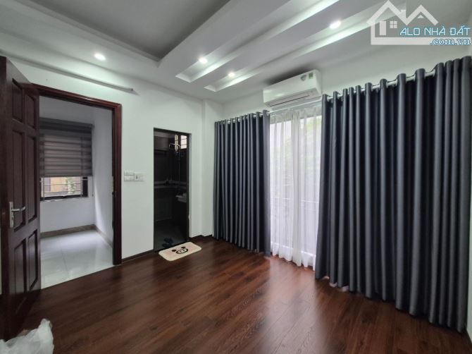 Chỉ 10,8 tỷ, cơ hội sở hữu 45m2 - mặt tiền 5m,mặt ngõ kinh doanh BẠCH MAI - TẠ QUANG BỬU