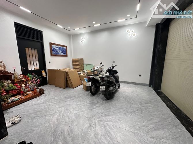 70M2 - 6.2M MẶT TIỀN - 6 TẦNG THANG MÁY - BÁN NHÀ PHỐ TRÍCH SÀI - Ô TÔ TRÁNH - KINH DOANH