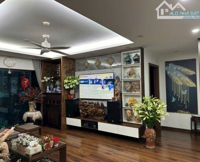 BÁN NHÀ NGHĨA ĐÔ 86M - PHÂN LÔ - 2 THOÁNG - GARA - Ô TÔ TRÁNH ĐỖ - GẦN PHỐ, 24.5 TỶ