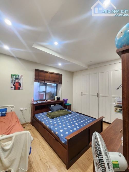 Bán chung cư M3 M4 số 91 Nguyễn Chí Thanh lô góc 160m2, 3 ngủ 2 vs TT Đống Đa