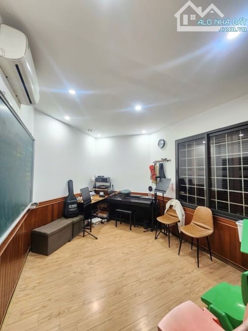 Bán chung cư M3 M4 số 91 Nguyễn Chí Thanh lô góc 160m2, 3 ngủ 2 vs TT Đống Đa