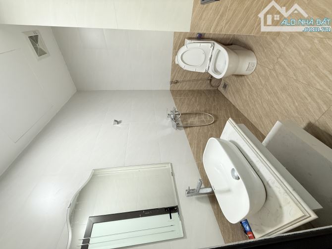 Siêu hiếm-42 tỷ-Toà building 9 tầng-thông sàn thang máy-Nguỵ Như Kon Tum, Thanh Xuân, HN