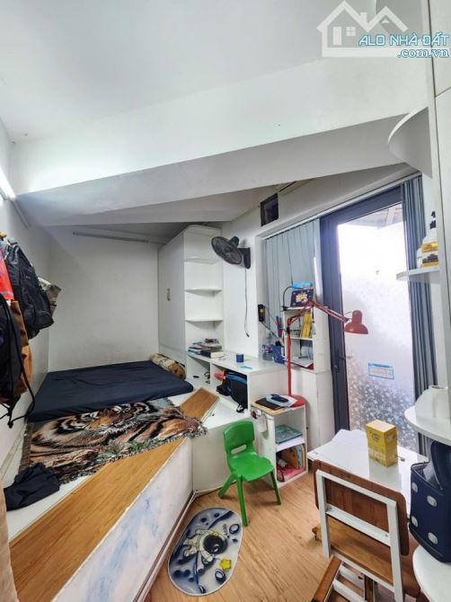 Bán chung cư M3 M4 số 91 Nguyễn Chí Thanh lô góc 160m2, 3 ngủ 2 vs TT Đống Đa