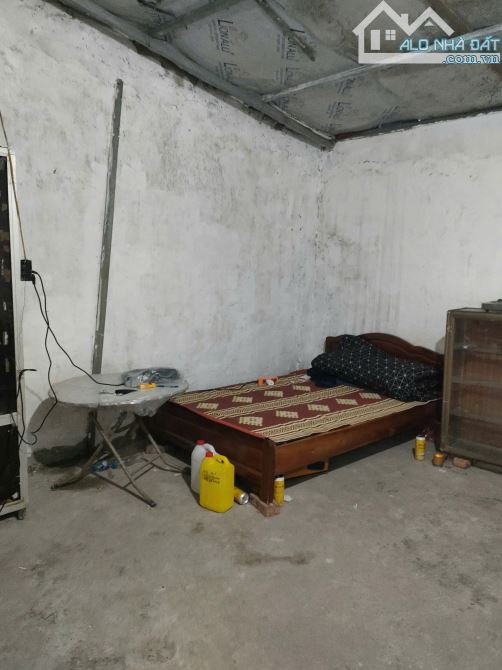 Bán gấp giá rẻ Giải Phóng 63m, cấp 4, mặt tiền 4m, 940 triệu Hoàng Mai.