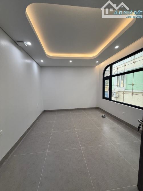 30 chưa phải Tết — Nhà góc phân lô Hai Bà Trưng 71m², thang máy, nhận cọc ngay!