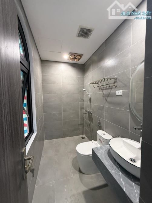 30 chưa phải Tết — Nhà góc phân lô Hai Bà Trưng 71m², thang máy, nhận cọc ngay!