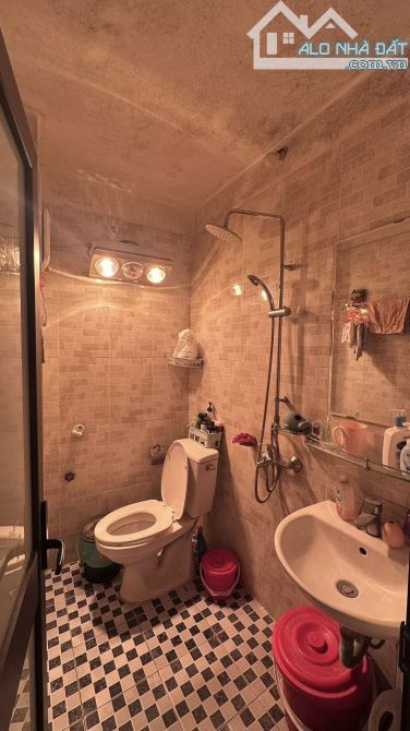 Nhà ngõ Tự Do Trần Đại Nghĩa, ô tô tránh, 80m2 x 4T, giá 17.9 tỷ có TL