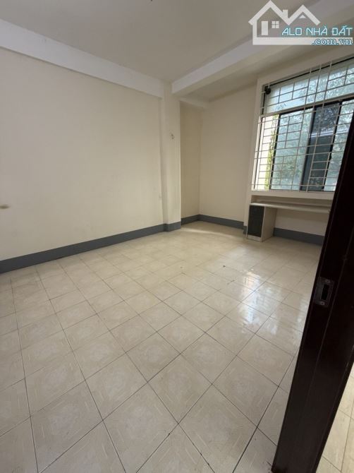 CHUNG CƯ CÓ SỔ, THANG MÁY, NGAY ĐH Y DƯỢC 50M2 GIÁ CHỈ NHỈNH 2 TỶ CÓ TL - 6