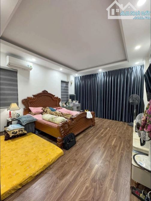 7 tầng thang máy lô góc đẹp 20m Phố Kim Ngưu, oto tránh đỗ, 58m2 sổ ngõ vip. Giá 21.5 tỷ