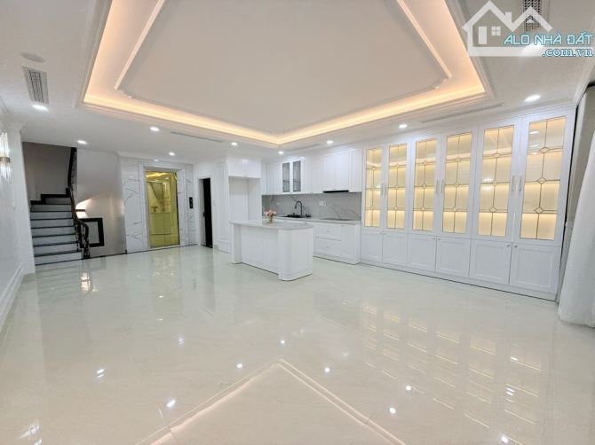 SIÊU PHẨM PHỐ TÂN MAI - 7 TẦNG THANG MÁY - KINH DOANH VĂN PHÒNG ĐỈNH