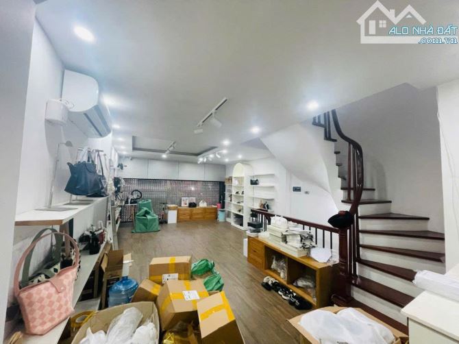 Mặt phố Thụy Khuê - Tây Hồ, nhà đẹp - sẵn dòng tiền, kinh doanh Vip 38m2*6T, giá mềm 20 tỷ