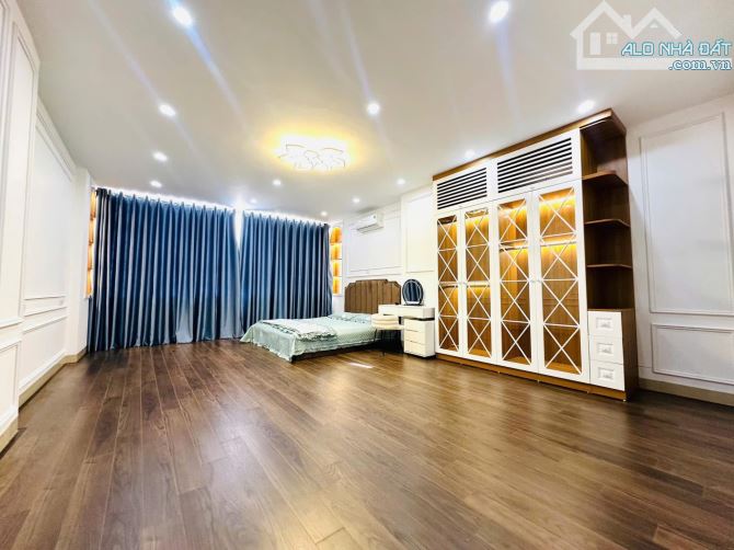 PHÂN LÔ QUÂN ĐỘI, PHỐ NGHĨA TÂN, 2 THOÁNG OTO TRÁNH VỈA HÈ, 35m, 7 TẦNG TM, MT 4m 16.8 Tỷ