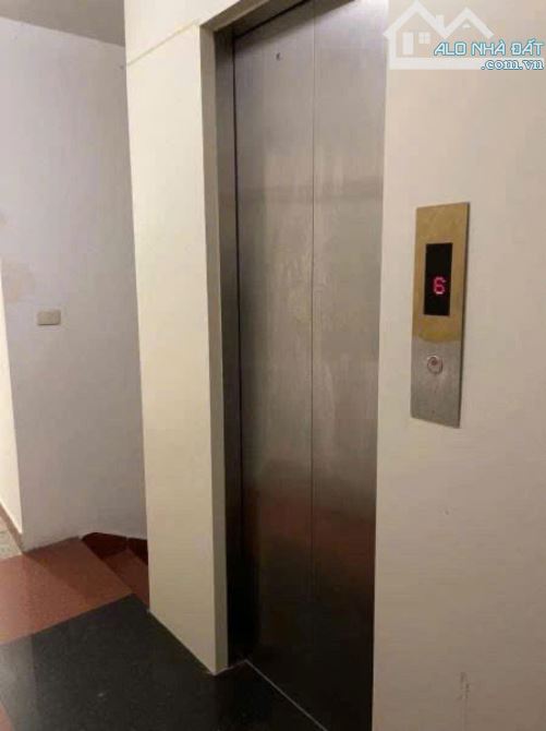 VIP! Bán nhà mặt phố Đình Ngang, Hoàn Kiếm, 104m2, 7 tầng, mặt tiền 4.3m, ô tô dừng đỗ