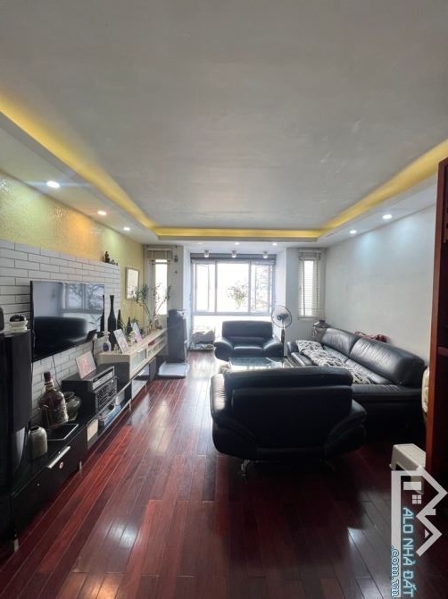 BÁN ĐẢO VŨ MIÊN TÂY HỒ - 4 TẦNG 70M2 - VIEW HỒ TÂY - Ô TÔ VÀO NHÀ - KINH DOANH