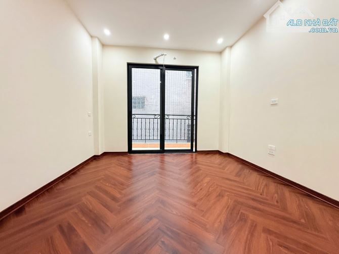 GIẢM 3 TỶ BÁN NHANH NHÀ 6 TẦNG XÂY MỚI PHỐ ĐOÀN THỊ ĐIỂM 84M2 Ô TÔ VÀO, CHỈ 26 TỶ