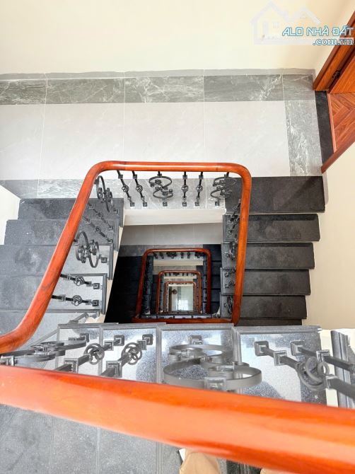 GIẢM 3 TỶ BÁN NHANH NHÀ 6 TẦNG XÂY MỚI PHỐ ĐOÀN THỊ ĐIỂM 84M2 Ô TÔ VÀO, CHỈ 26 TỶ