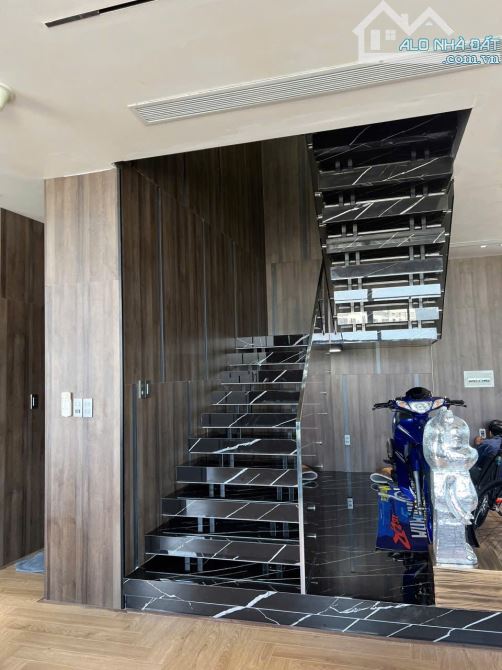 Cho thuê Penhouse Gateway 4PN full nội thất căn Vip - 2