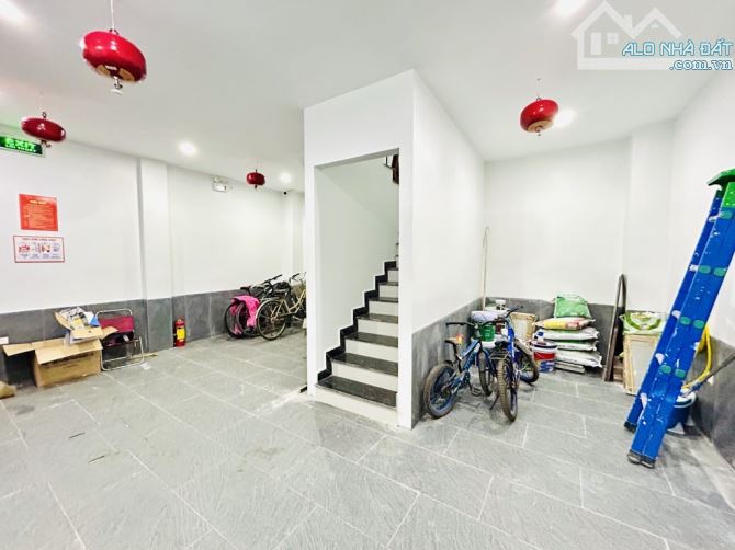 NHÀ MỚI PHỐ NGŨ NHẠC – MẶT TIỀN 6,5M – 6 TẦNG – 8 PHÒNG KHÉP KÍN – GẦN PHỐ – CHỈ 8,4 TỶ