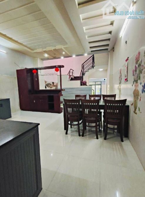 🏘️ Siêu Phẩm Giá Nhất Khu Vực! Nhà Mới Đẹp KDC Intresco 13E Phạm Hùng - 4 Tầng - DT: 100m - 3