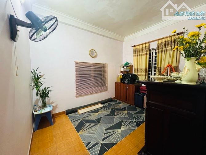 Dân Xây.50m.4 Tầng.15M Ra ÔTÔ.11,2 Tỷ. Full Nội Thất. Nguyễn Khang. Cầu Giấy