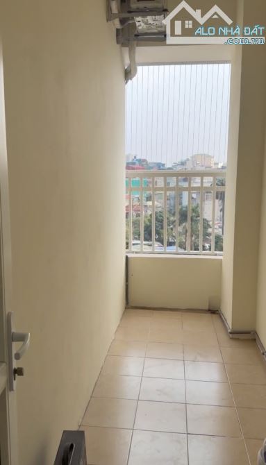 Bán Căn Hộ 100m2 - 3 ngủ - Tầng Đẹp - Nghĩa Đô - Mới Coong - Sổ lâu dài - nhỉnh 8 tỷ