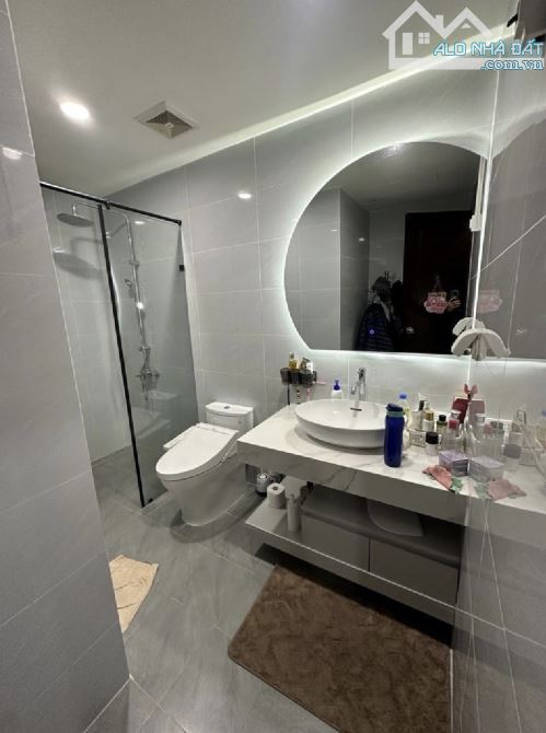 Bán căn hộ chung cư Time City 92m2- Chung cư Cao cấp-Hiếm nhà bán- Nội thất đẹp- Tầng ca