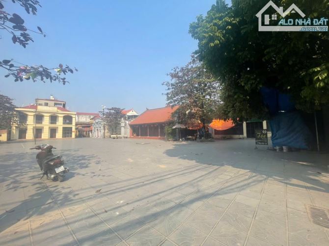 LÔ ĐẤT HIẾM 50M- MẶT TIỀN HƠN 6M- SÂN NHÀ VĂN HOÁ PHÙ KHÊ, TỪ SƠN. Ô TÔ VÀO TẬN ĐẤT-1.99ty