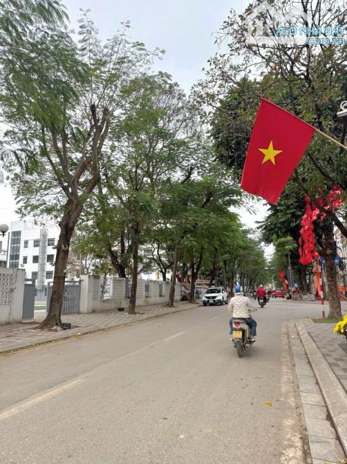 BÁN 83M2 ĐẤT ĐẸP PHÚ THƯỢNG TÂY HỒ, ĐƯỜNG THÔNG RỘNG Ô TÔ VÀO, MT5M. GIÁ 20.X TỶ